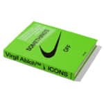 Livre avec couverture verte et inscription noire