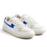 swc pro cup s-strike white blue vue latérale