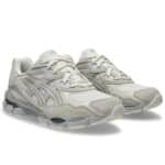 asics gel nyc cream cream sneakers vue de la paire coté droit